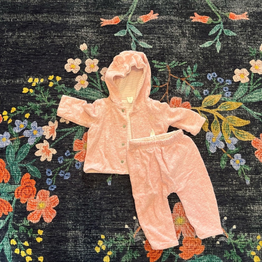 GAP Kids Pink Baby Reversible Matching Set